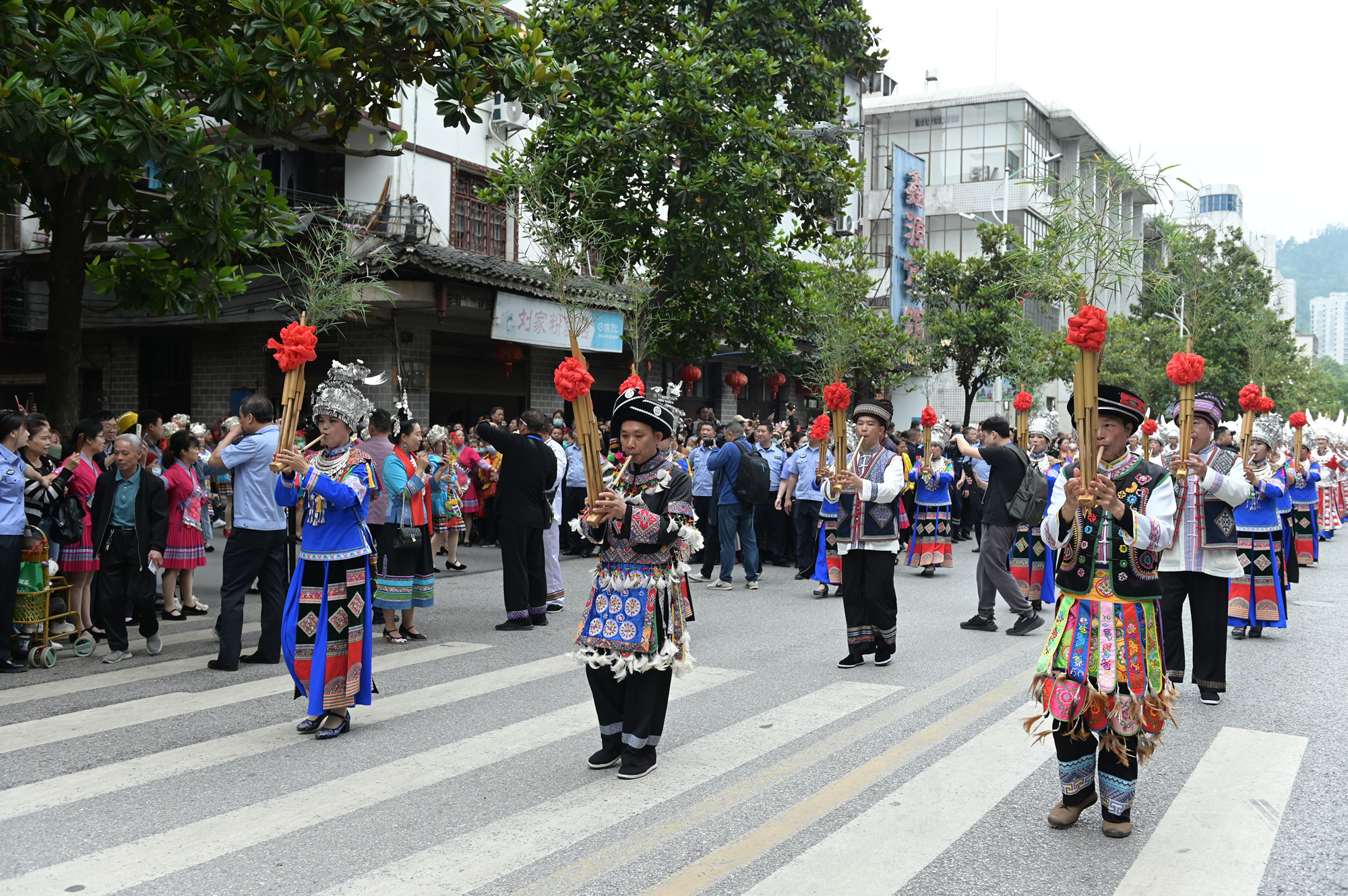 动销售额超 动销售额超