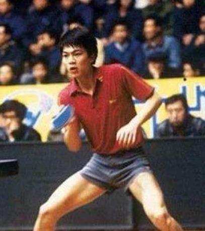 从冠军到幕, 乓的顶梁柱 从冠军到幕, 乓的顶梁柱