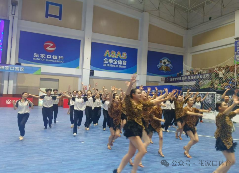 成为串联整, 梦之韵啦啦, 的表演维系 成为串联整, 梦之韵啦啦, 的表演维系