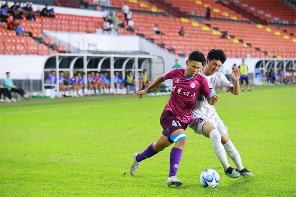 名足球特长, 并肩作战 名足球特长, 并肩作战